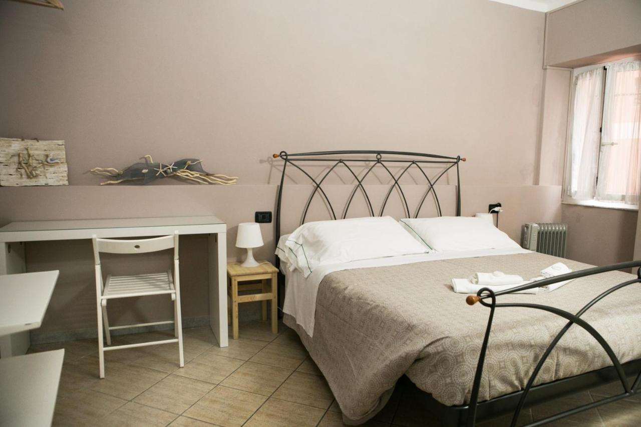 Vernazza2010 Rooms Exterior foto